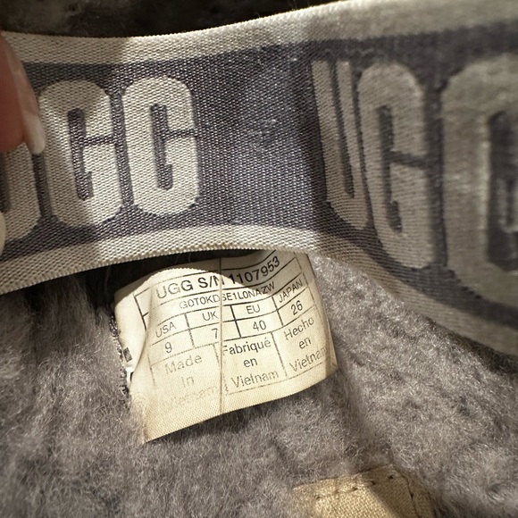 Women’s Ugg Oh Yeah Slingback Sandals - Picture 9 of 9